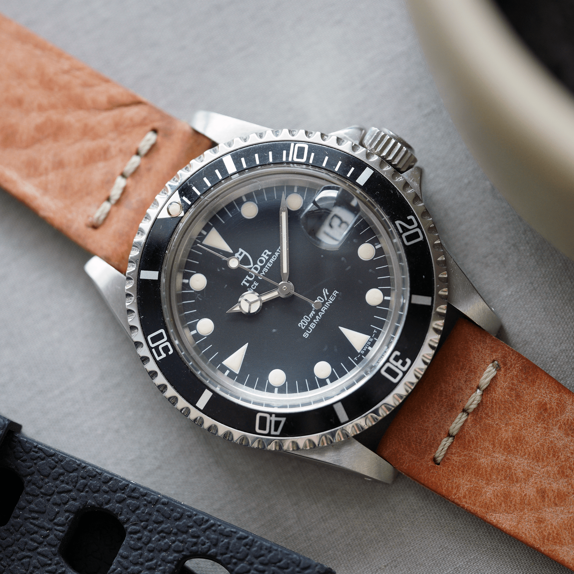 Italian Waxed Cowhide Center Stitched Watch Strap