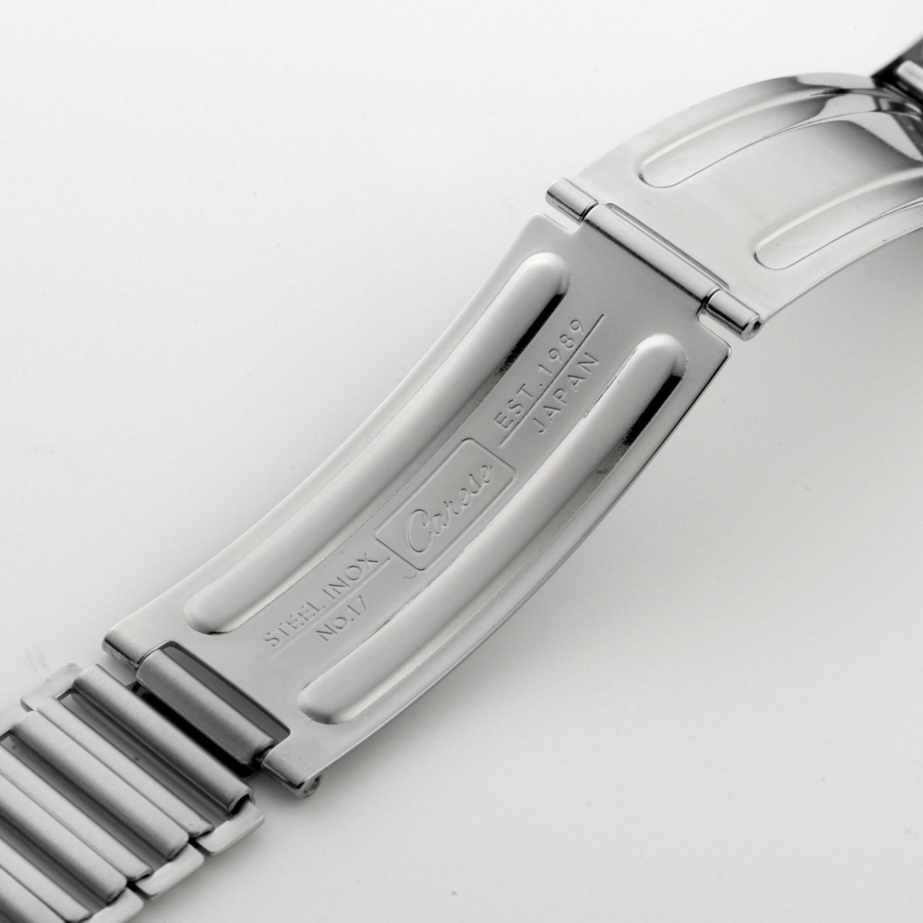 Carese Original Bamboo Bracelet - Time Curated